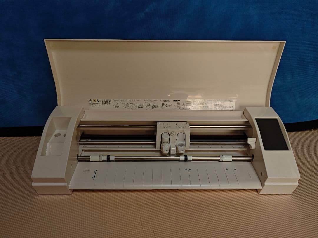 。*）様 Silhouette CAMEO 3