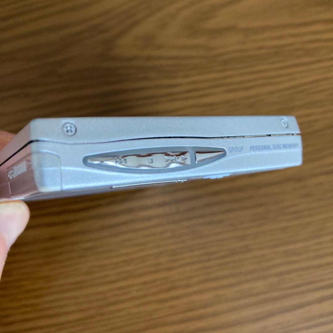 SONY ポータブルMDプレーヤー MZ-E909