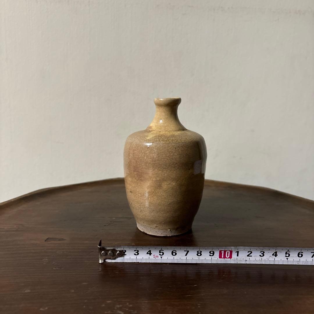 古い瀬戸小徳利　江戸明治　黄瀬戸　美濃　花器　酒器　アンティーク　古道具　検李朝