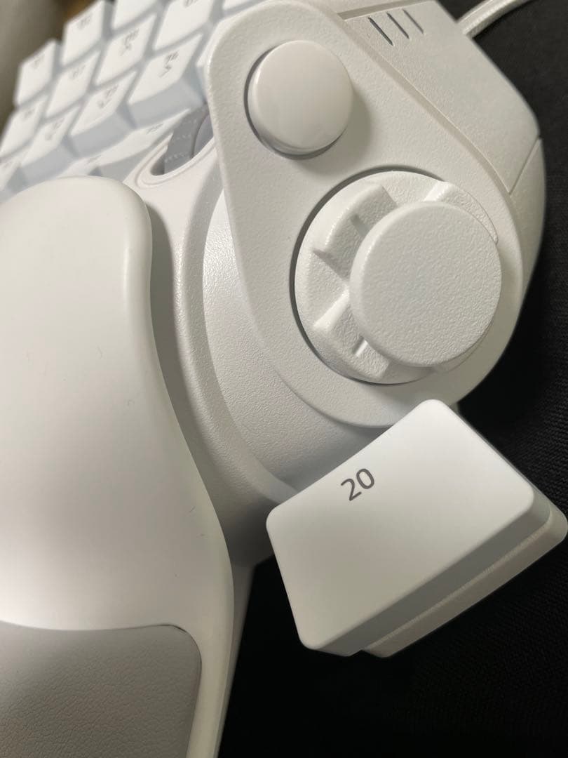 Razer TARTARUS PRO ホワイトゲーミングキーパッド　左手デバイス