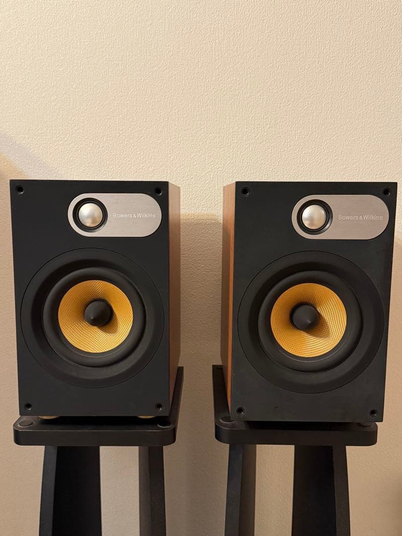 B&W(Bowers&Wilkins) 686 ブックシェルフスピーカー ペア