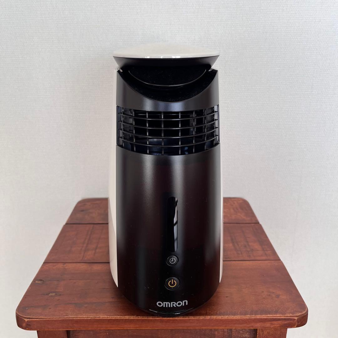 【美品】　OMRON HSH-101 置き型加湿器　パーソナル保湿機　オムロン