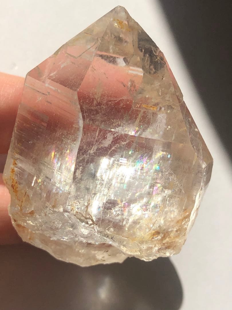 マニカラン　水晶　虹