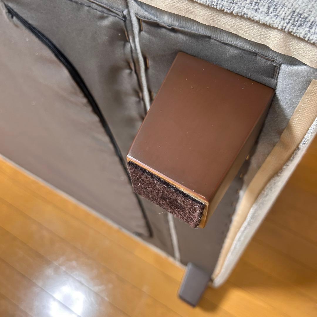 極美品✨引取25,000円引き　値下げ交渉可　定価１３万円　大川家具　３人掛け