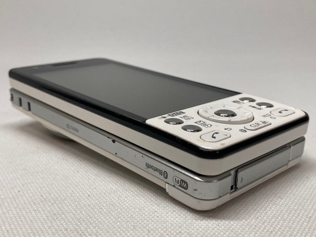 美品　docomo　P-05C　LUMIX Phone　a01a385dd