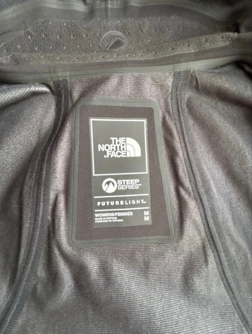 ⭐︎新品未使用⭐︎ザノースフェイス フューチャーライトエーキャドジャケット M