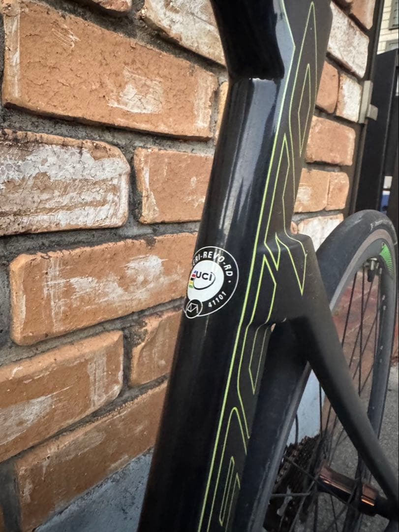 ピグモン メリダ　リアクト 4000 2017年モデル　フルカーボン