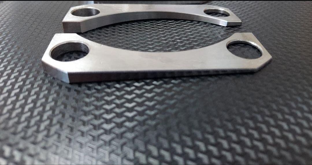 ホンダ フィット GK3 GK5 GP5 キャンバープレート 3.0度