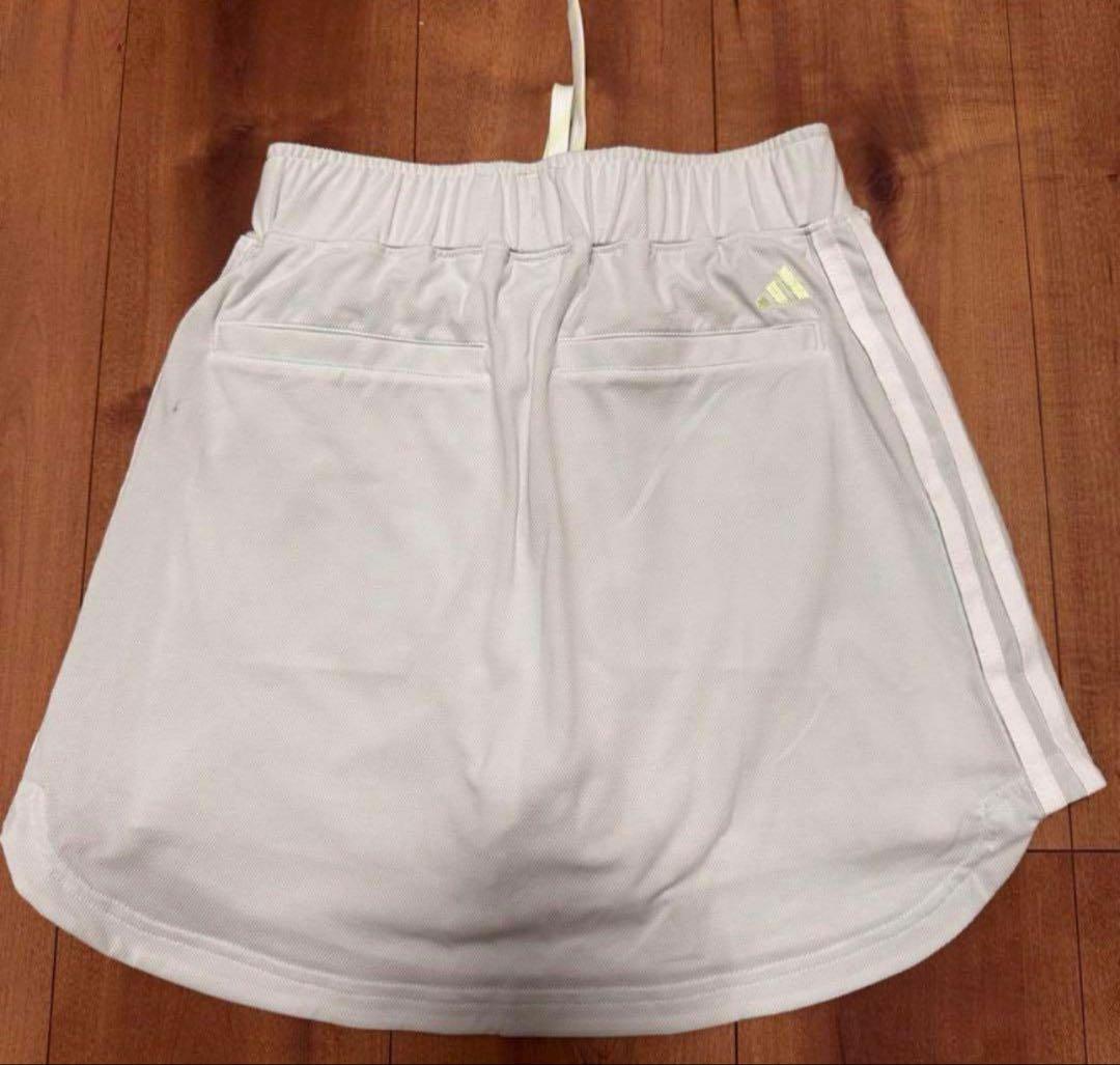 ショート丈　長袖　ポロスウェット　トレーナー　　スカート　セットアップ　新品