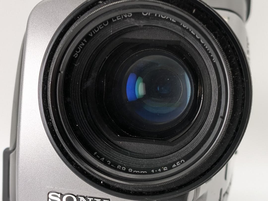 【Hi8の完成形を求める方へ 】Sony Hi8 ハンディ CCD-TR3000