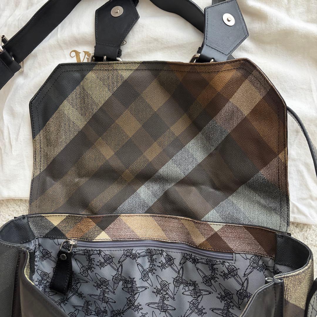 【希少！】ヴィヴィアンウエストウッド メッセンジャーバッグ オーブ チェック 黒