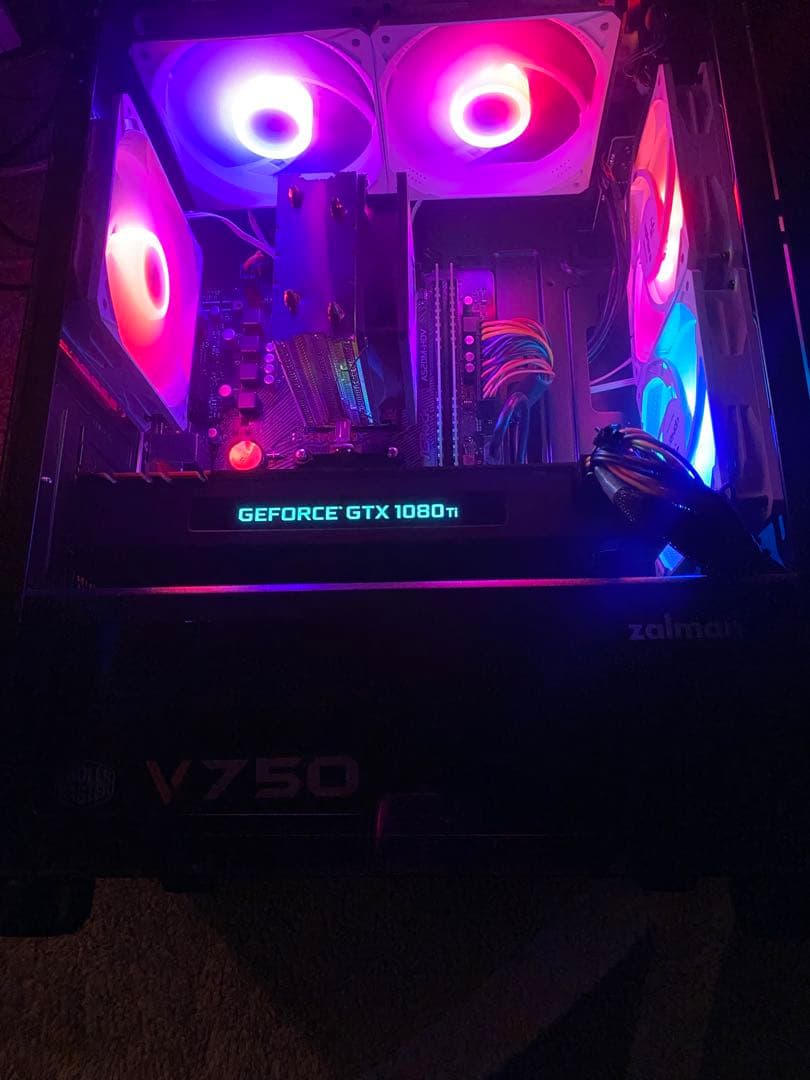 ゲーミングPC ryzen7 GTX1070搭載