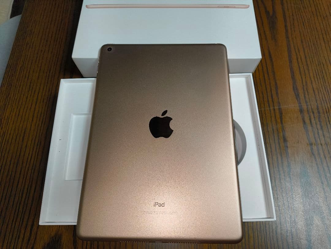 iPad第6世代-WiFiモデル　128Ｇ