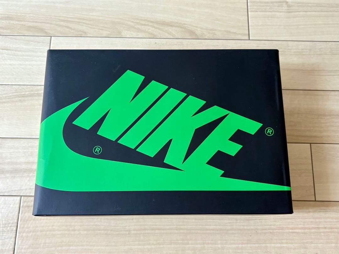 箱付新品未使用ナイキエアジョーダン1 RETRO HIGH OG celtics