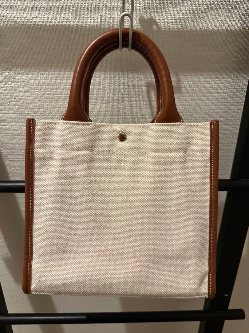 【美品】Seventen ワンポイント刺繍トートバッグ(オフホワイト/ミニ)