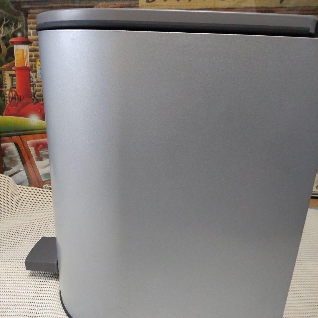 ♥最終大幅値下げ♥希少♥激安♥コクヨ♥ペダル式吸殻入れ・ゴミ入れ♥即購入OK♥