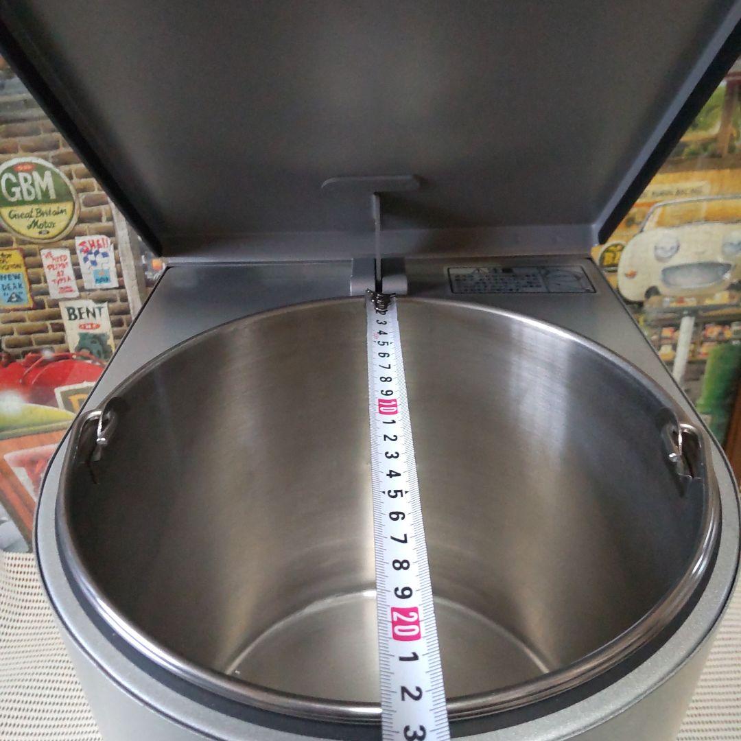 ♥最終大幅値下げ♥希少♥激安♥コクヨ♥ペダル式吸殻入れ・ゴミ入れ♥即購入OK♥