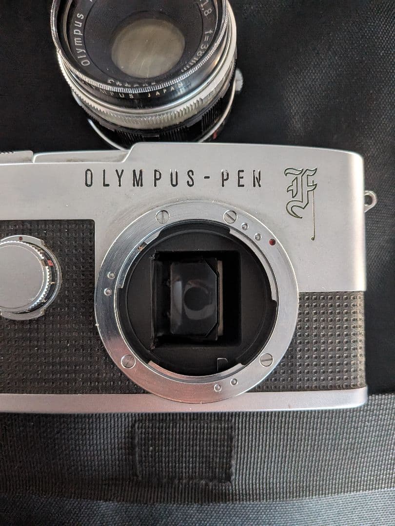 フィルムカメラ OLYMPUS PEN F