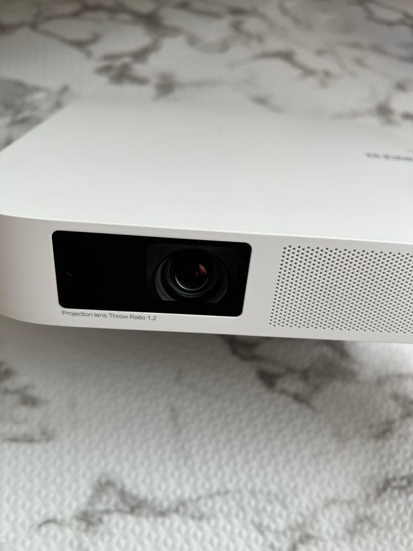 【美品】プロジェクター popIna Aladdin ポップインアラジンZ6