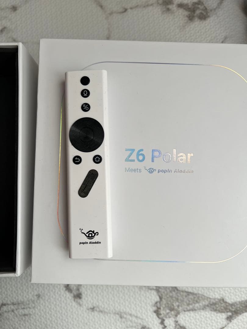 【美品】プロジェクター popIna Aladdin ポップインアラジンZ6