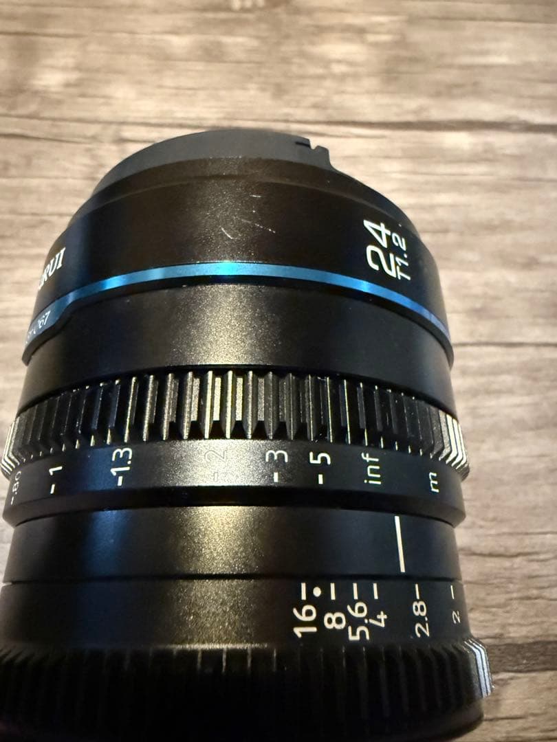 SIRUI Night Walker 24mm T1.2 シネマレンズ