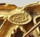 CHANEL シャネル　ブローチ　ココマーク　溶岩