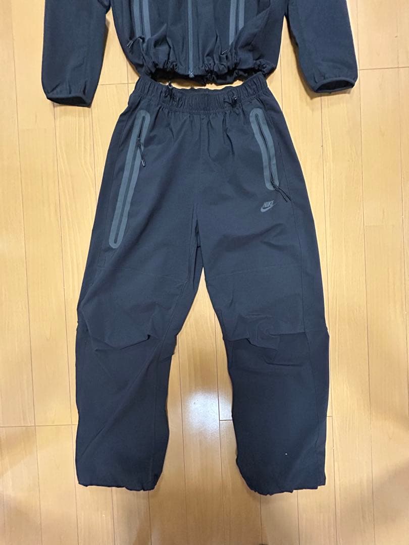 NIKEナイロンテック上下セットアップ