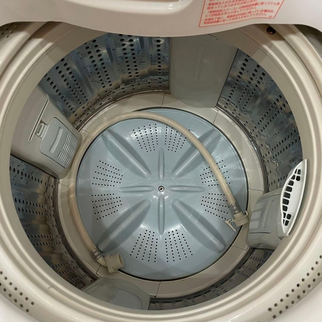 配送設置無料　日立　縦型洗濯機　8kg 大容量