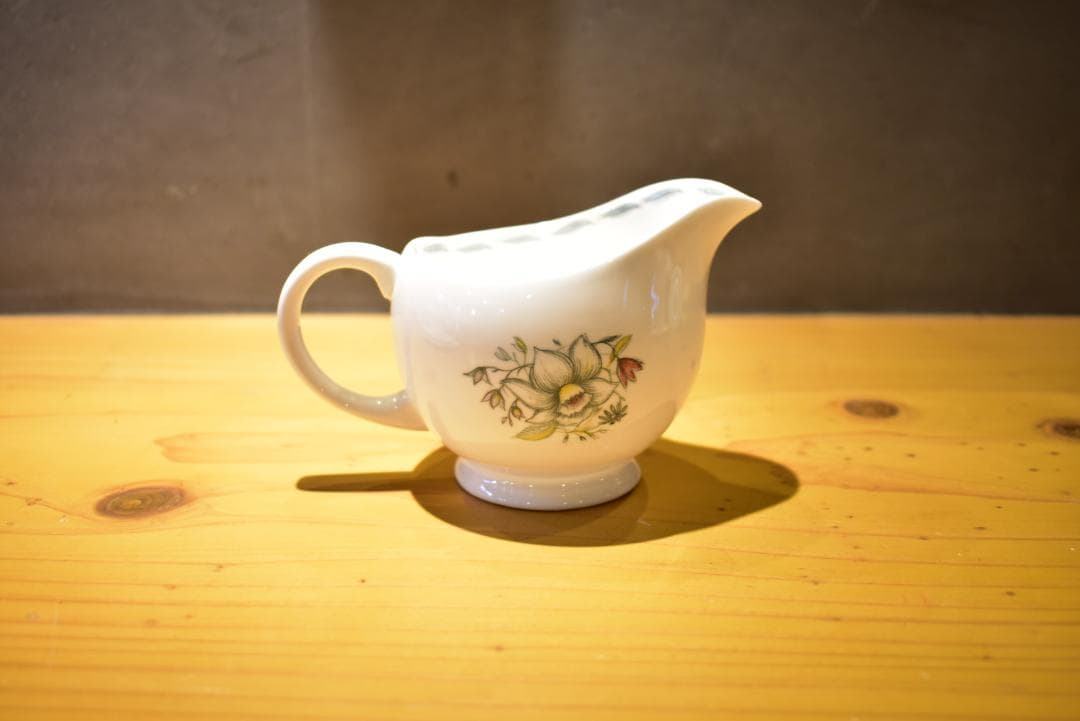 ウエッジウッド  スージークーパーのティーセット8点 susie