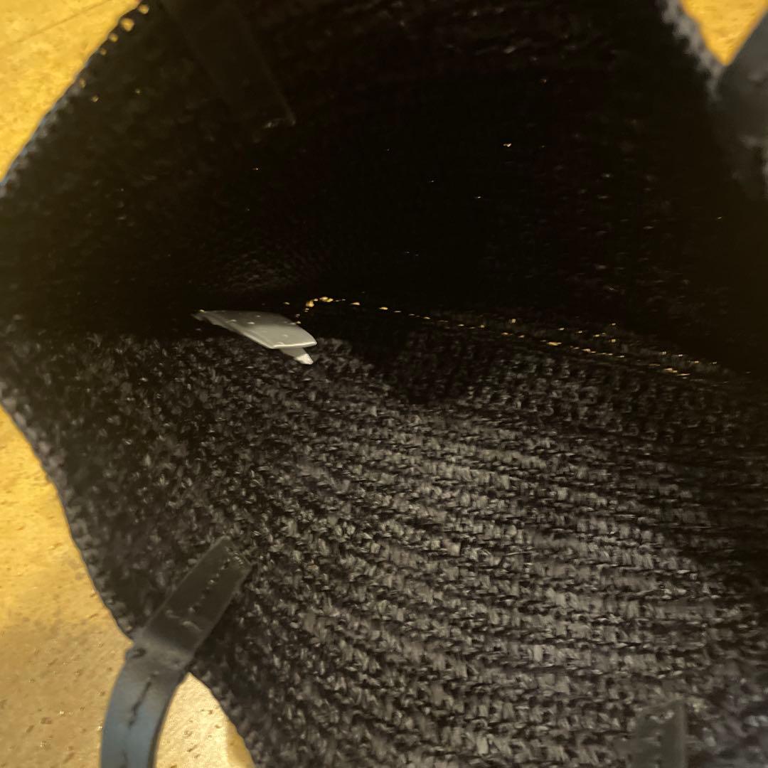 ヘレンカミンスキー 黒のレザー持ち手ラフィアトートバッグ