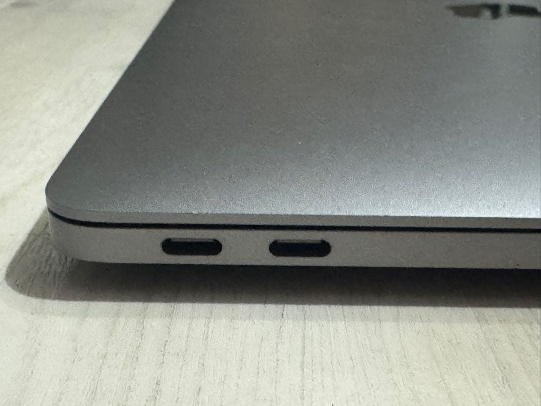 MacBook Pro 13インチ (2017) Magic Mouse2付き