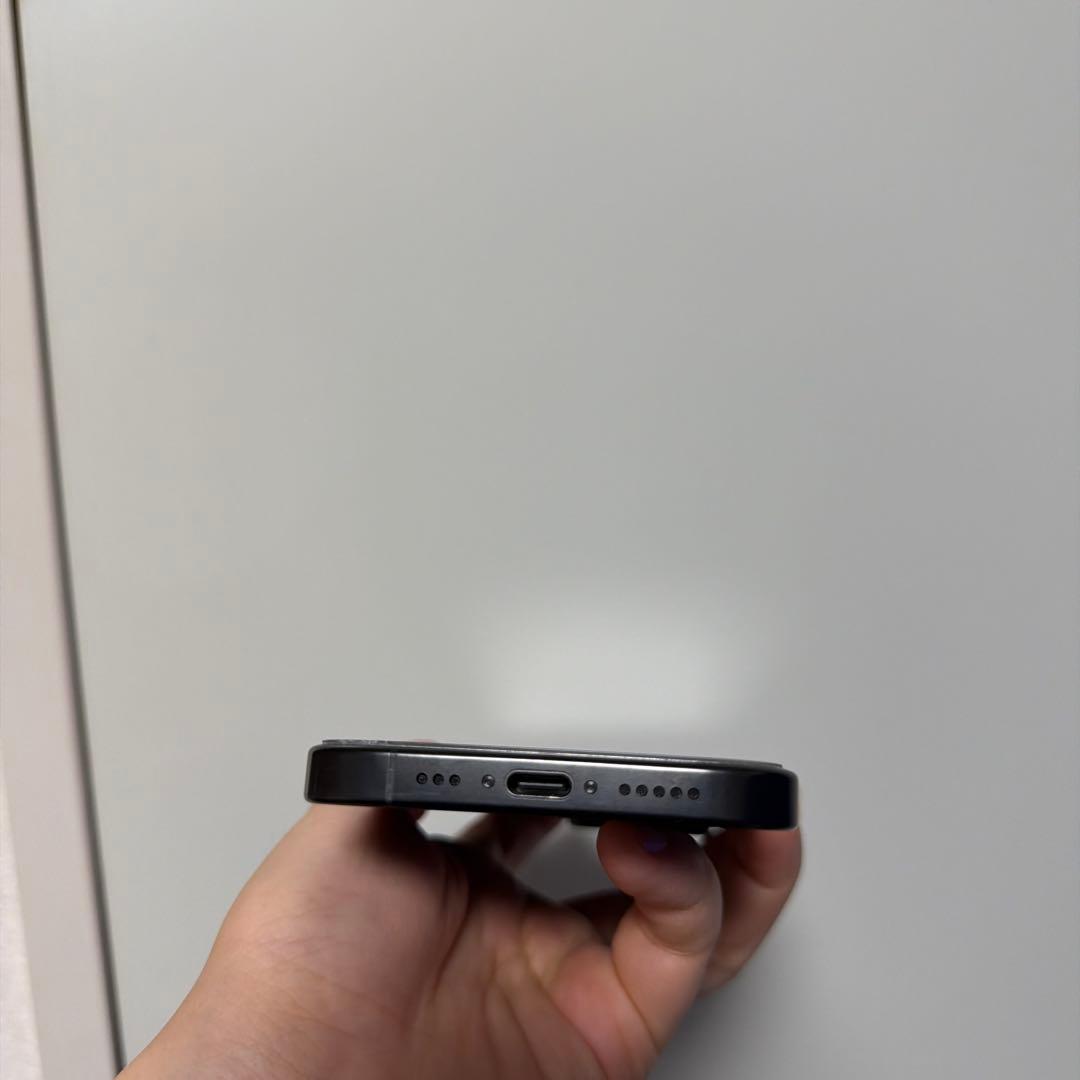 スマートフォン本体 バッテリー最大容量100%