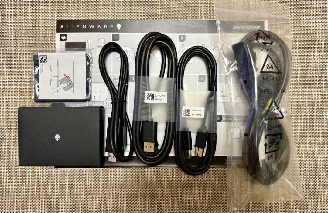 Alienware AW3423DWF 34インチ ウルトラワイドモニター 湾曲