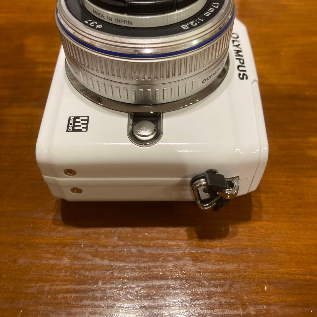 OLYMPUS PEN E-PL2 パンケーキレンズキット