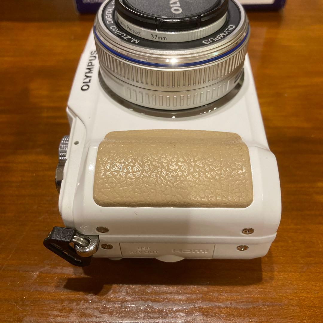 OLYMPUS PEN E-PL2 パンケーキレンズキット