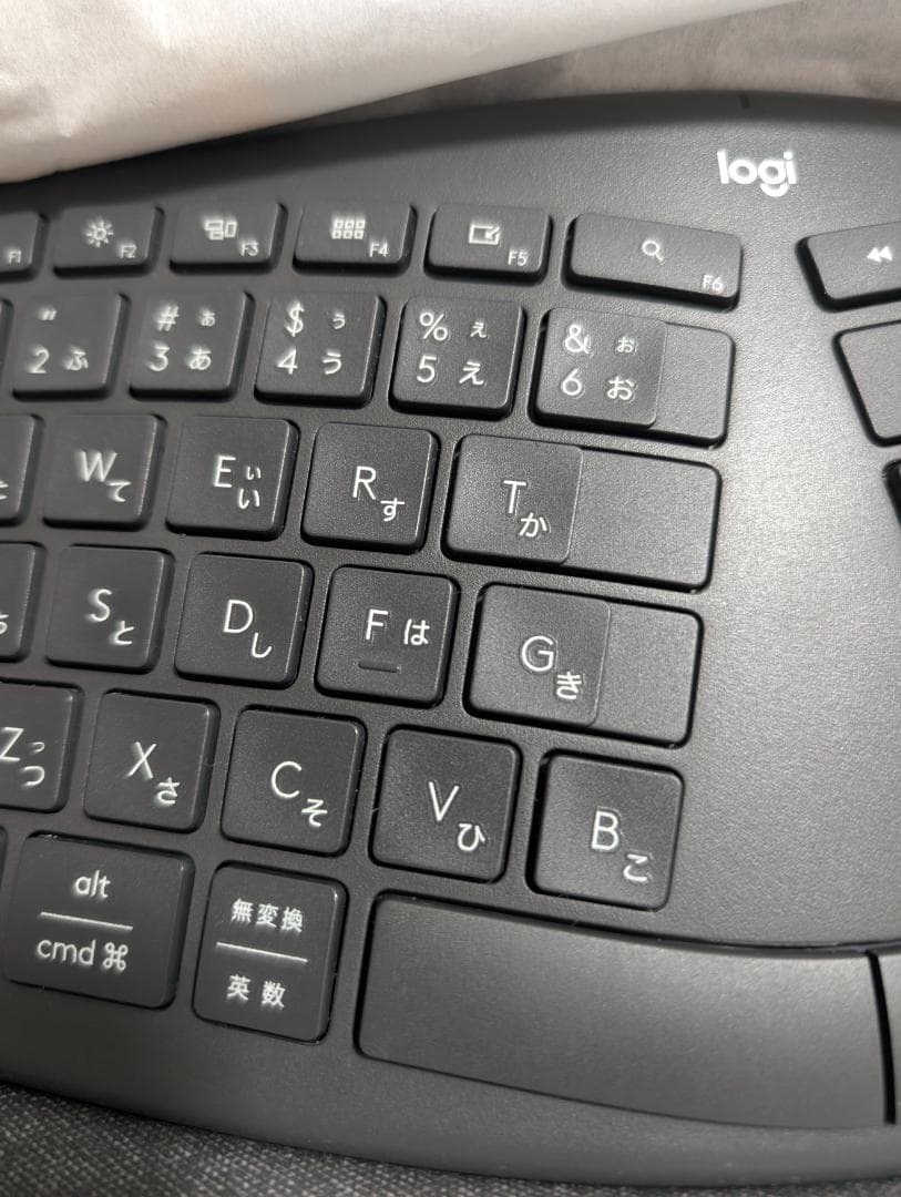 ⚠のん⚠【美品】‎Logicool K860