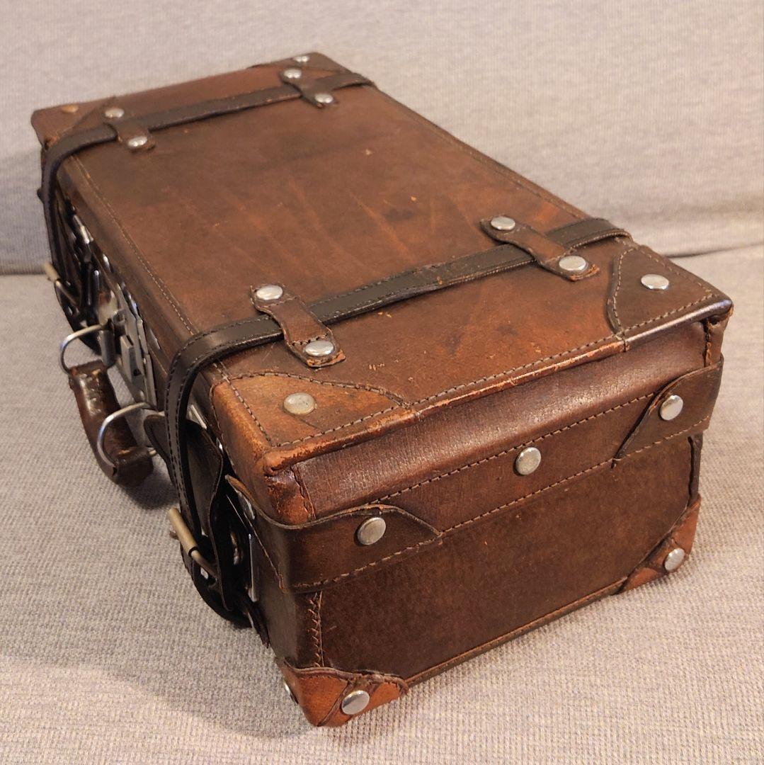 【 鍵付き 】アンティーク総天然皮革製トランク バッグ 中型