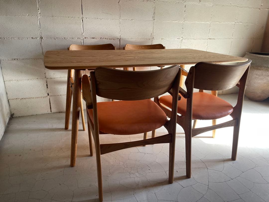 MOMO NATURAL ダイニングチェア　本革　アルダー材無垢　2点セット