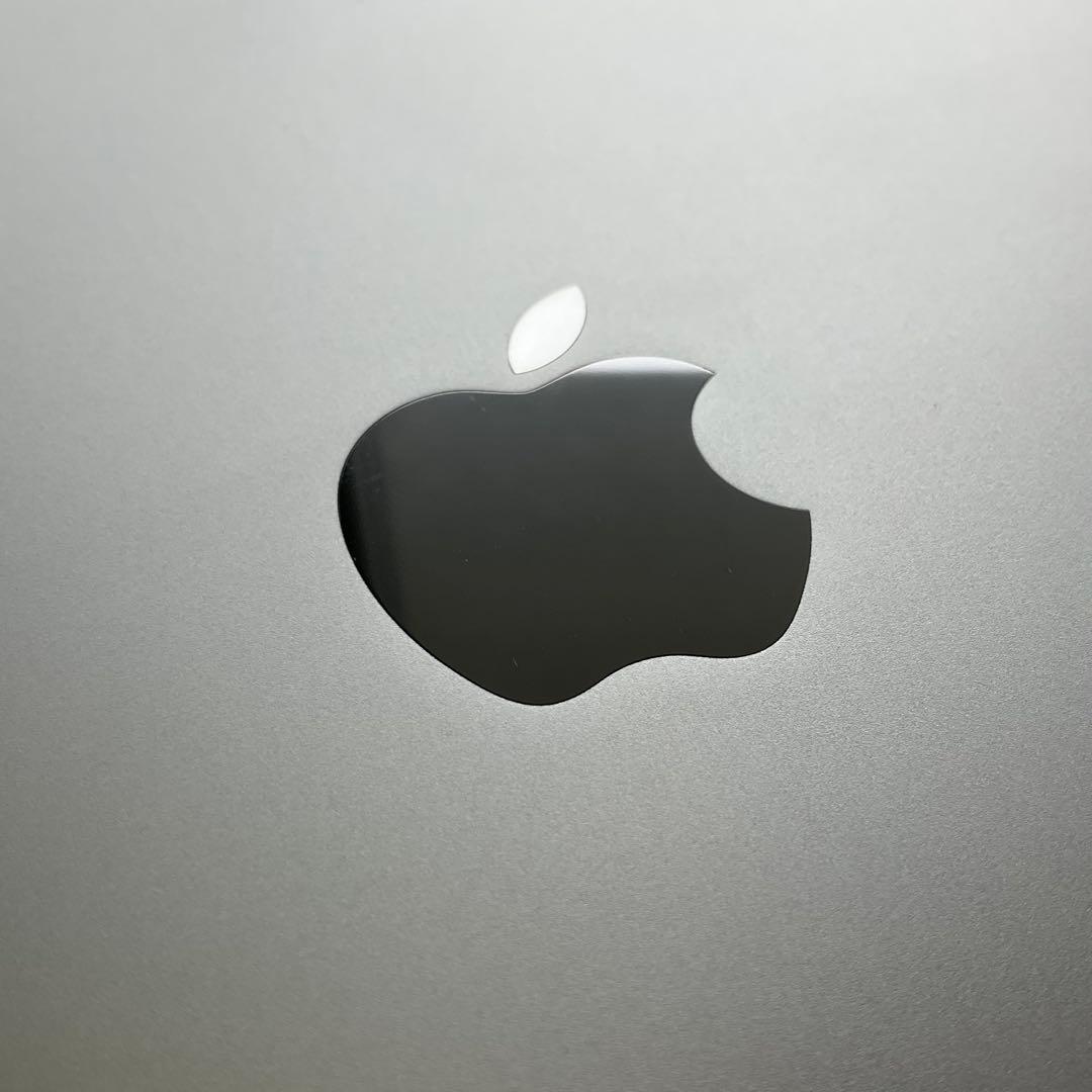 【良品】Apple iPad 第5世代 Wi-Fi 32GB