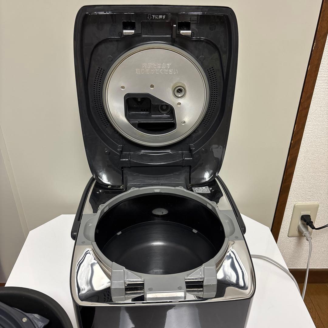 象印 炎舞炊き 圧力IH炊飯ジャー NW-LB18