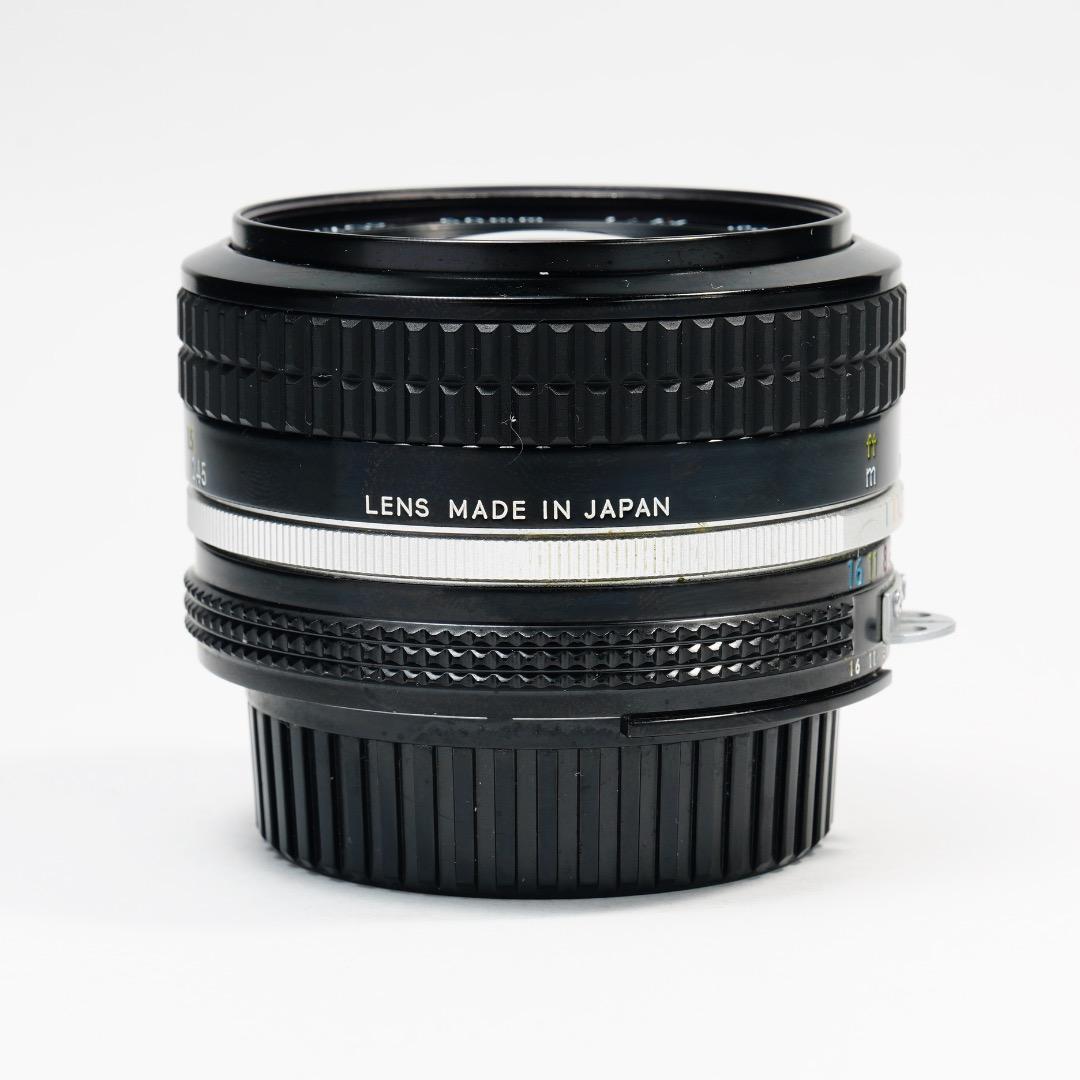 【極美品】動作◎ ニコン　Ai Nikkor 50mm F1.4 905