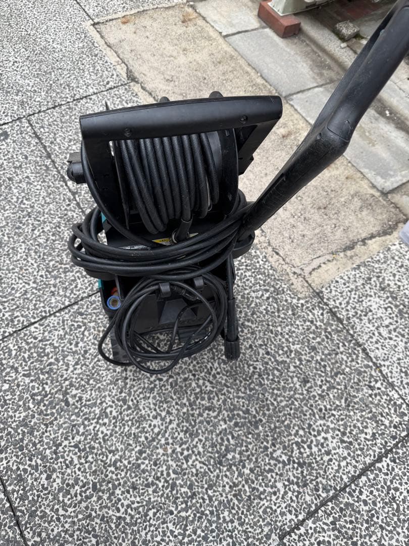 Makita マキタ高圧洗浄機 MHW0820 本体