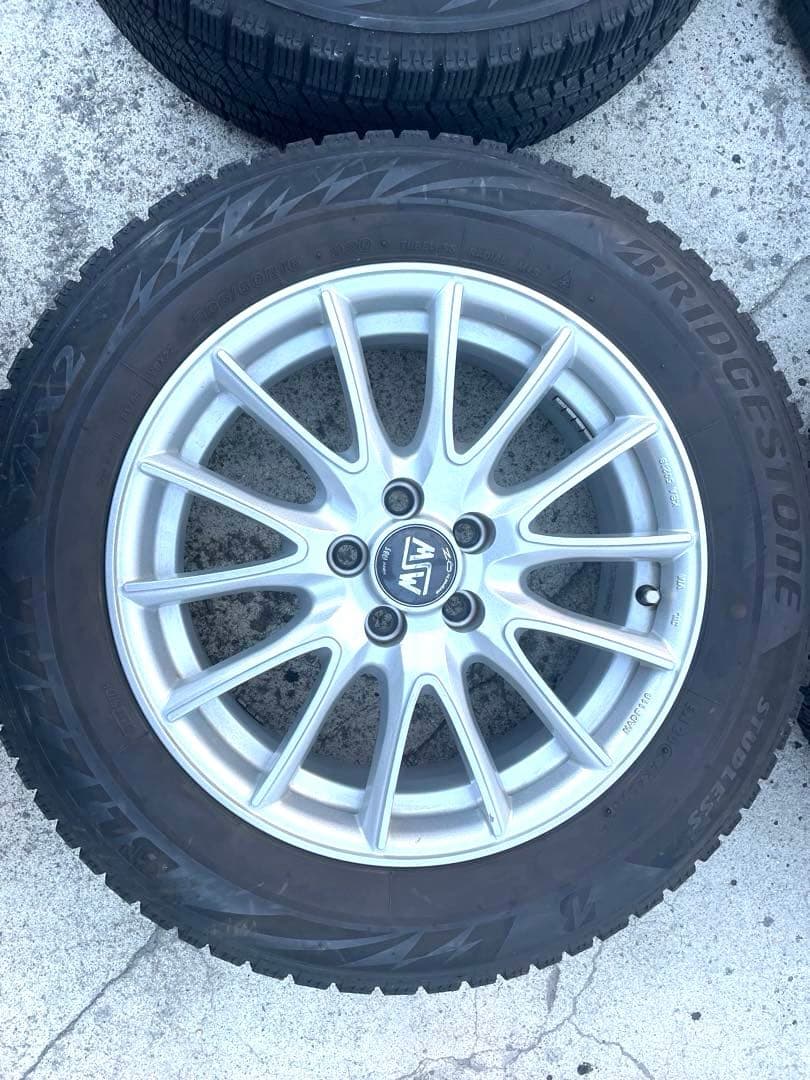 VW T-クロス　スタッドレス/アルミ 5穴 PCD100 205/60/16