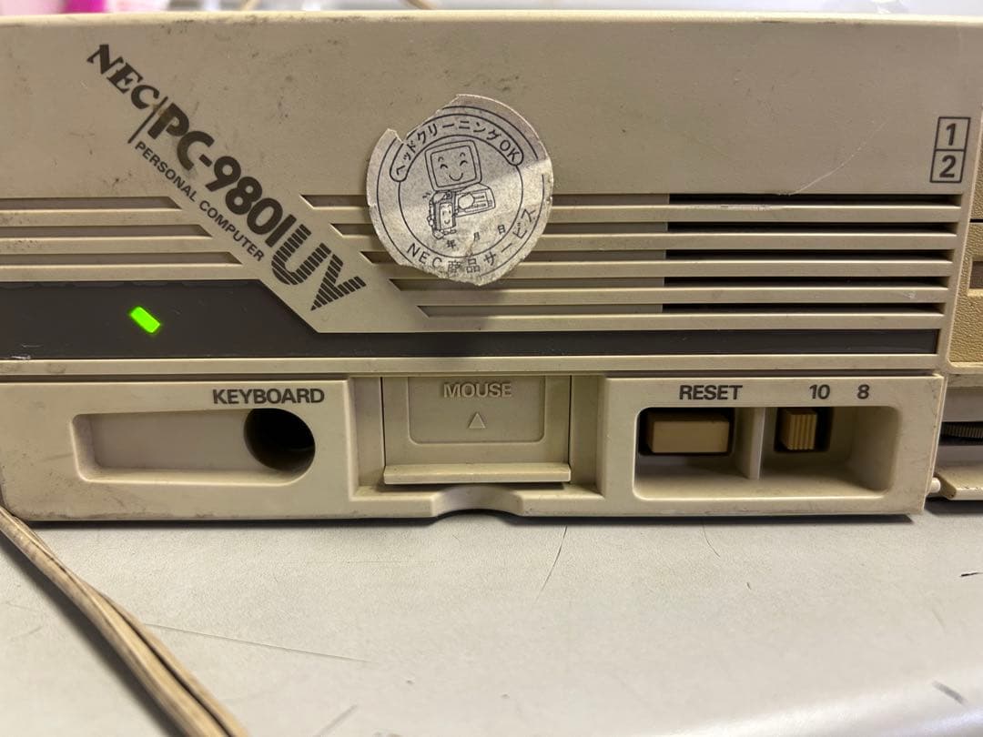NEC PC-9801UV11 本体 通電確認済 ジャンク