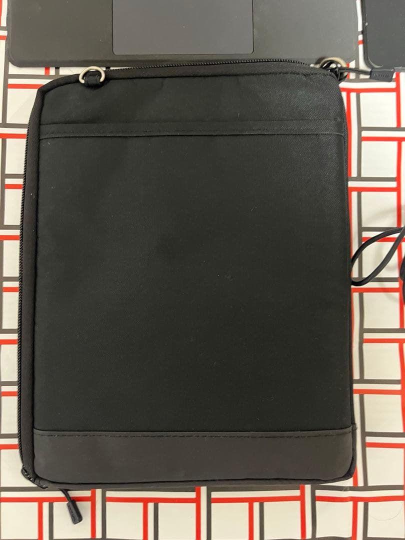 ほぼ未使用・高速・高性能 Surface Go 4GB・64GB SSD