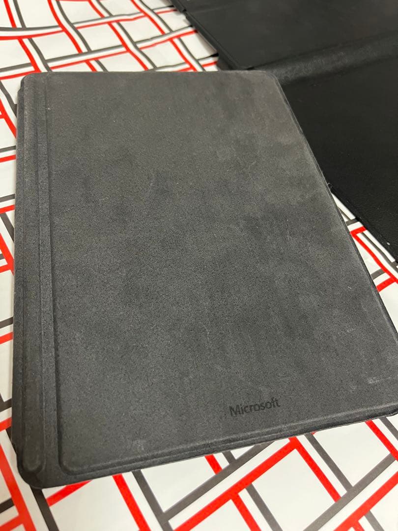 ほぼ未使用・高速・高性能 Surface Go 4GB・64GB SSD
