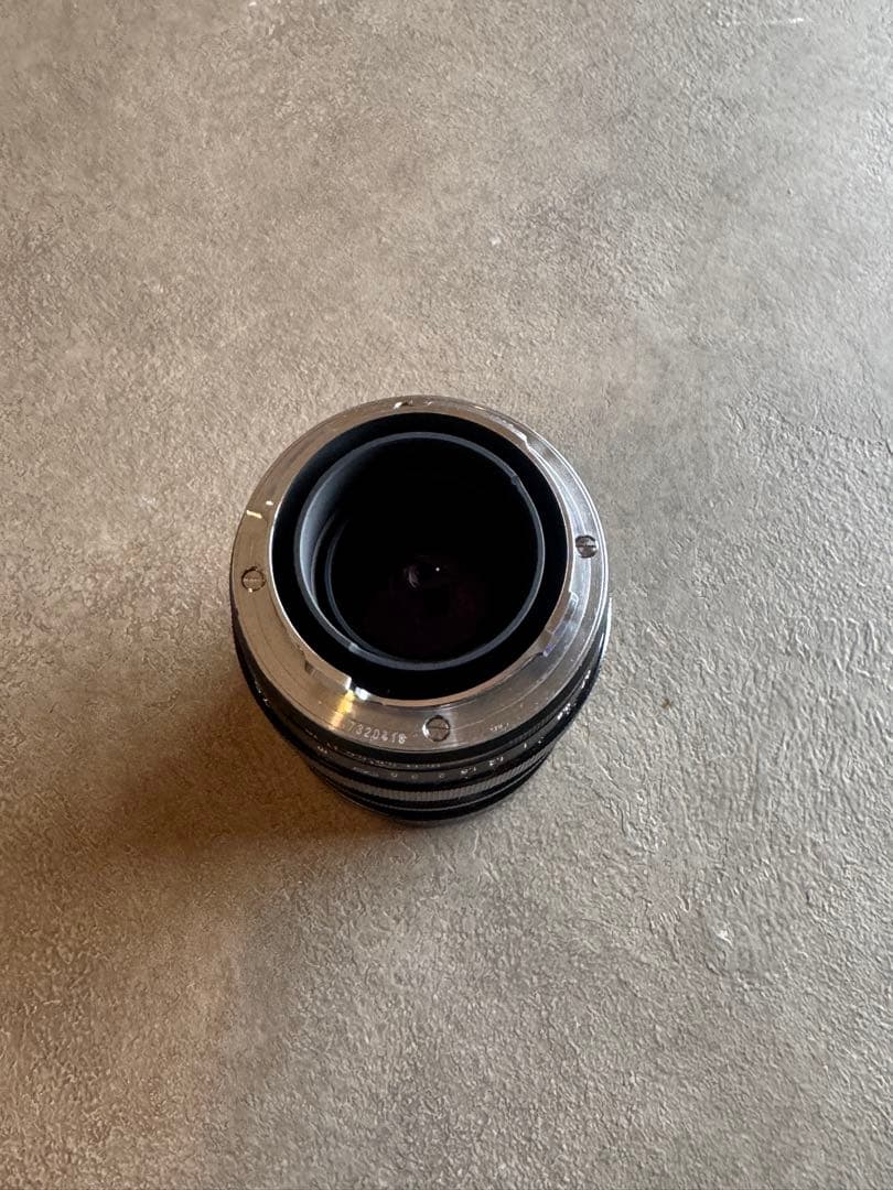 Voigtländer ULTRON 75mm f1.9 VMマウント