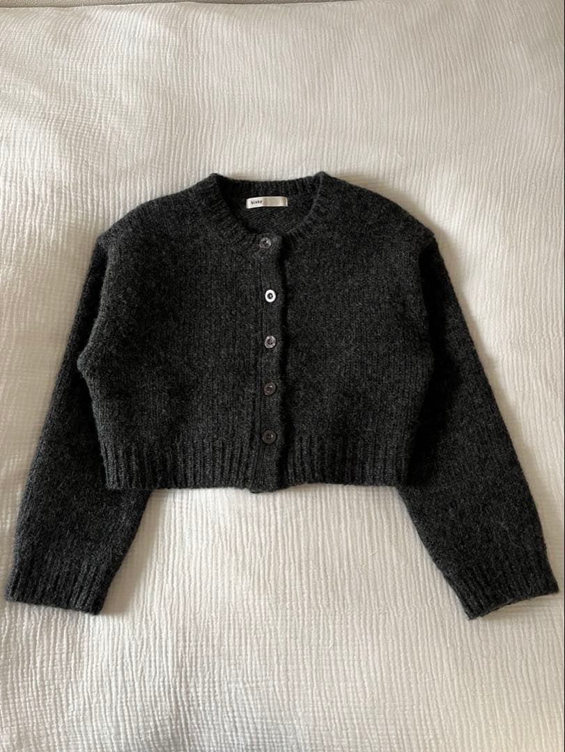 BLACK by moussy ブラックバイマウジー　カーディガン　ウール