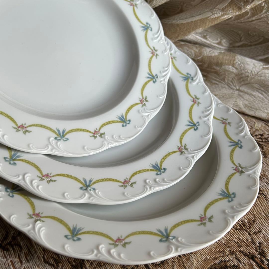 ドイツ製ROSENTHAL可憐なリボンガーランド ホイップレリーフディッシュ6枚