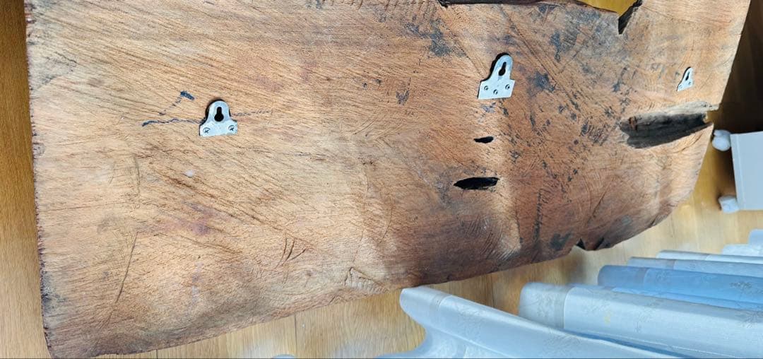 海外買い付け品　チーク材 一木彫り 象の群れ 木彫オブジェ / 壁掛け・置物